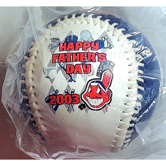 VTG Cleveland Indians Fathers Day 2003 Exclusive Collectible Baseball Limited Ed - Picture 1 of 5